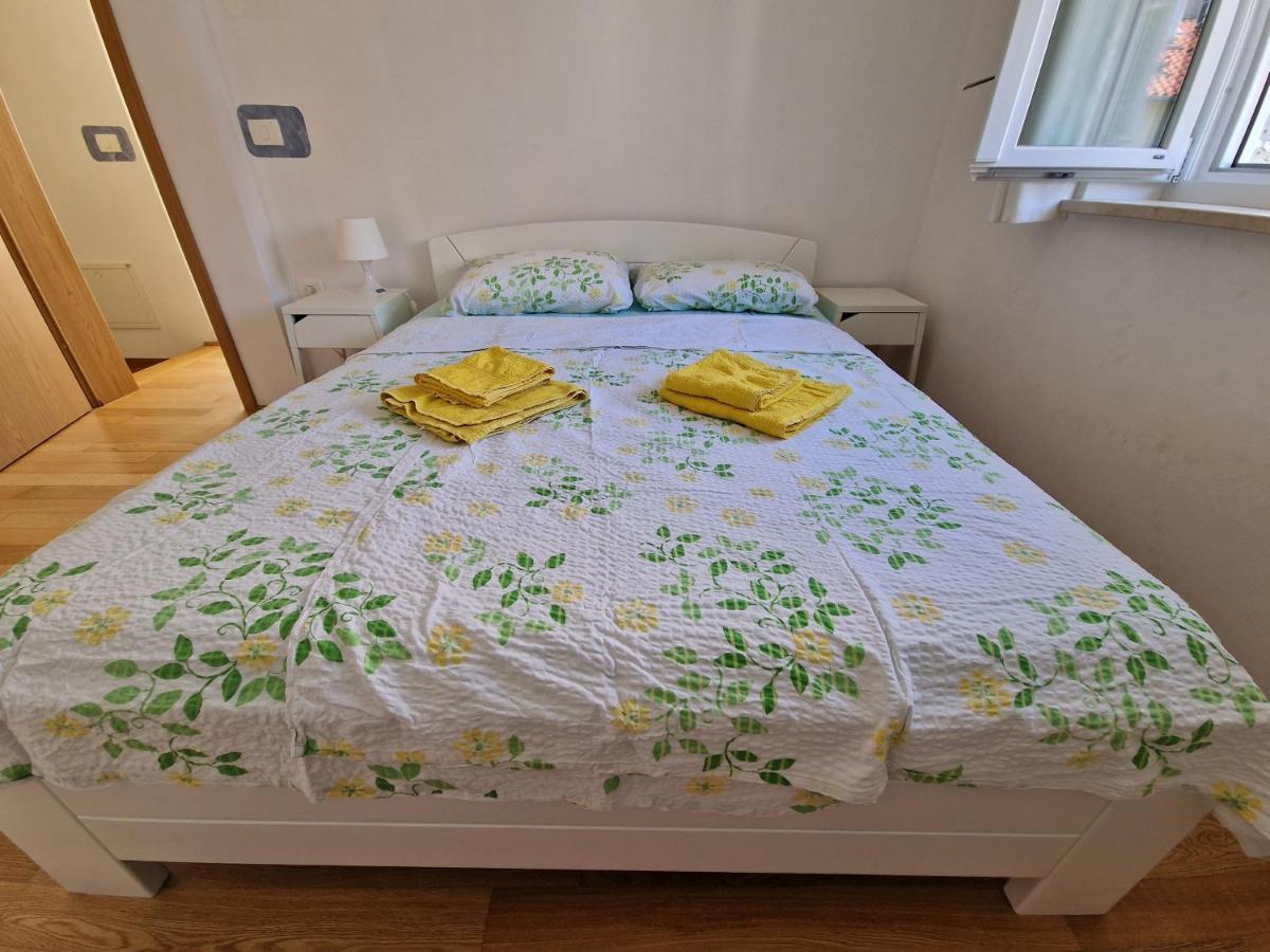 Villa Beautiful House Lanna Izola Exterior foto