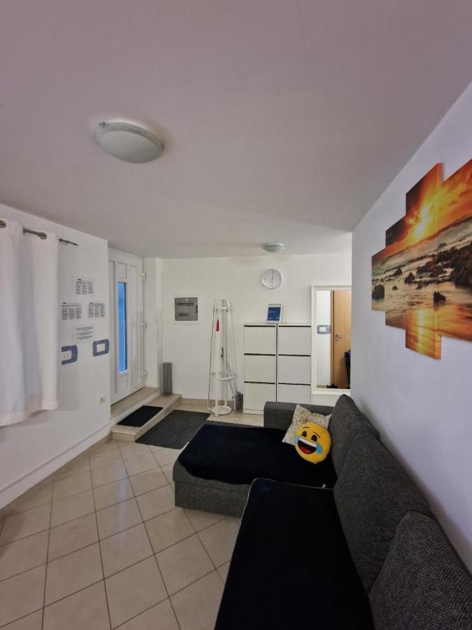 Villa Beautiful House Lanna Izola Exterior foto