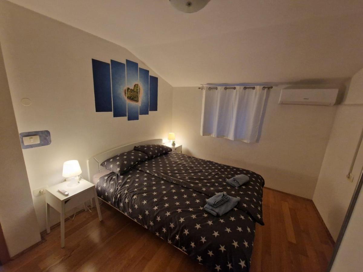 Villa Beautiful House Lanna Izola Exterior foto