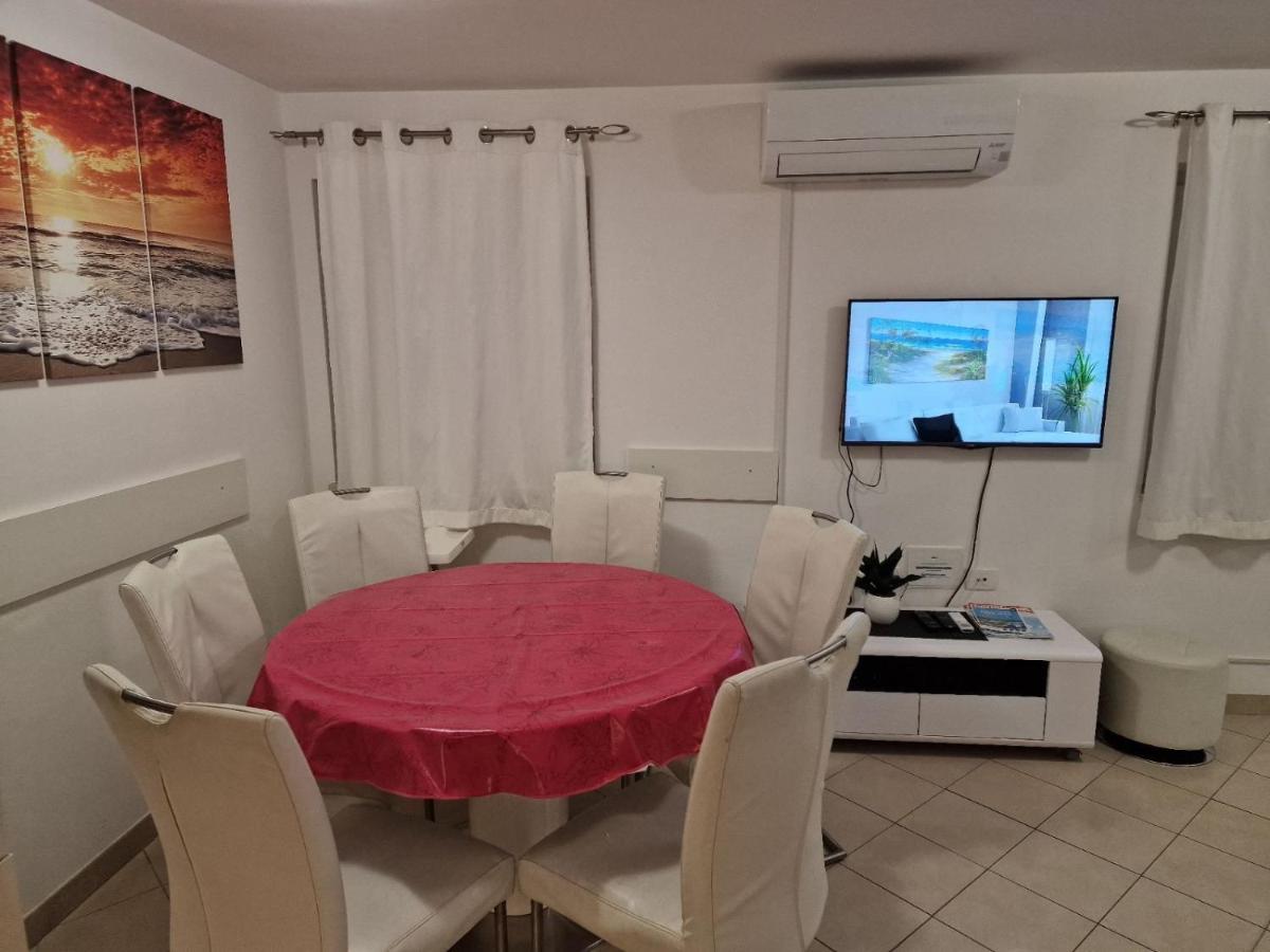 Villa Beautiful House Lanna Izola Exterior foto